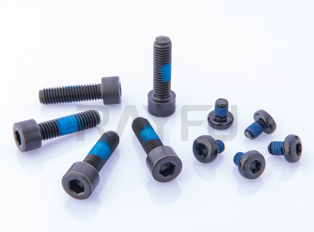 Automotive-machine-screws-with-threadlocker