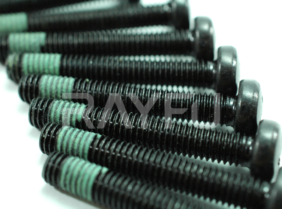 machine-screws-with-threadlocker
