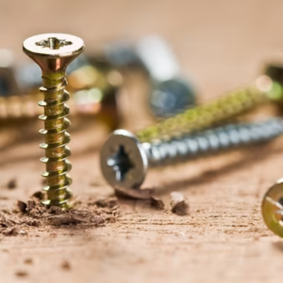 wood-screw-application